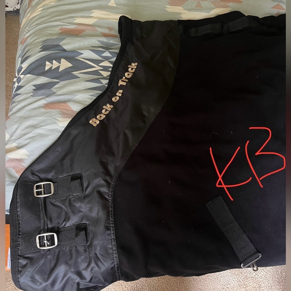 Back On Track fleece Cooler